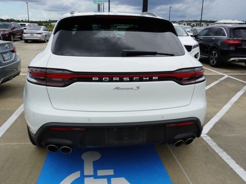 Used 2022 Porsche Macan S AWD/4WD image 6