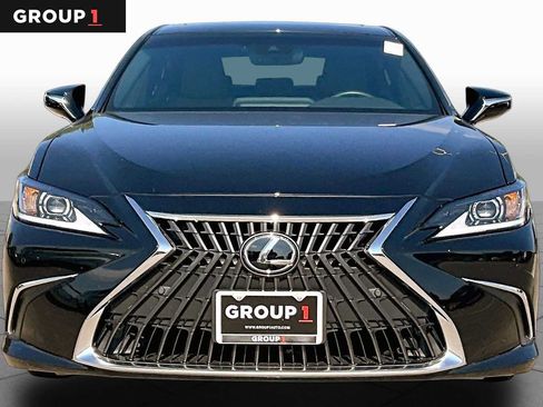 Used 2025 Lexus ES 350 w/ Premium Package FWD image 4
