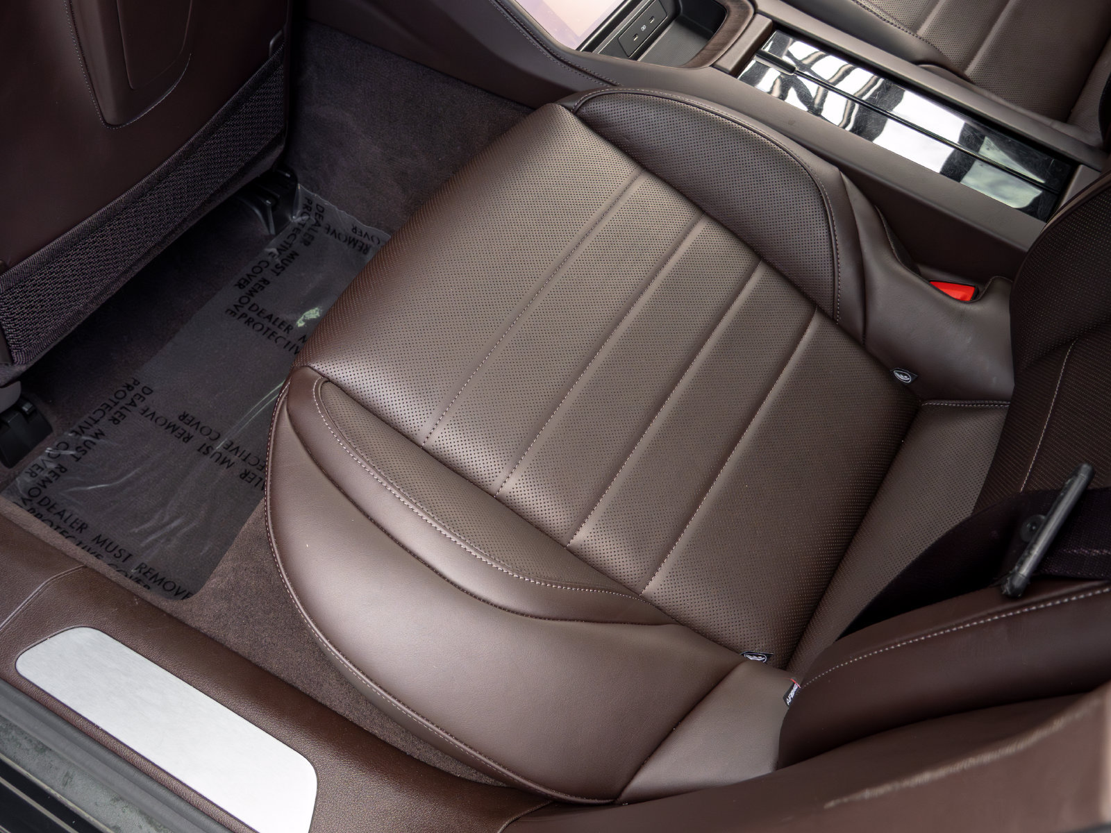 Certified 2024 Porsche Panamera image 42
