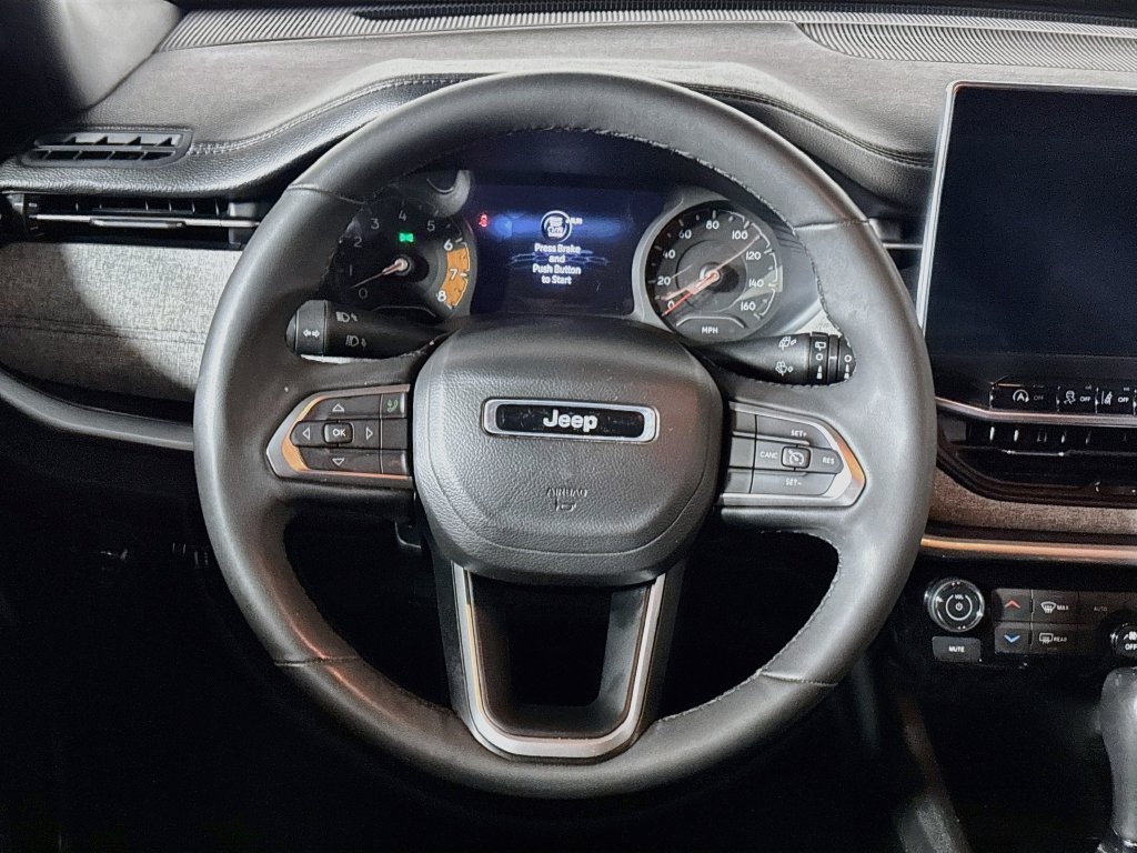 Used 2023 Jeep Compass Latitude w/ Convenience Group AWD/4WD image 13