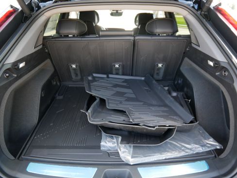 Used 2025 Cadillac Optiq Sport 1 w/ LPO, Floor Liner Package image 16