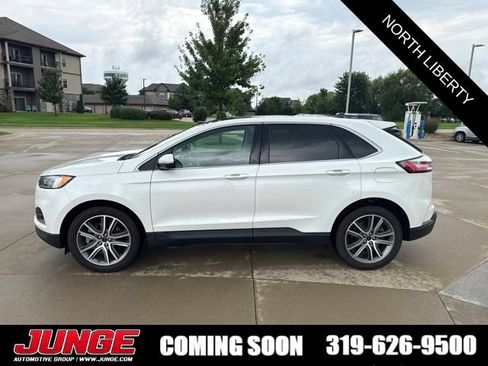 Certified 2024 Ford Edge Titanium w/ Equipment Group 301A AWD/4WD image 4