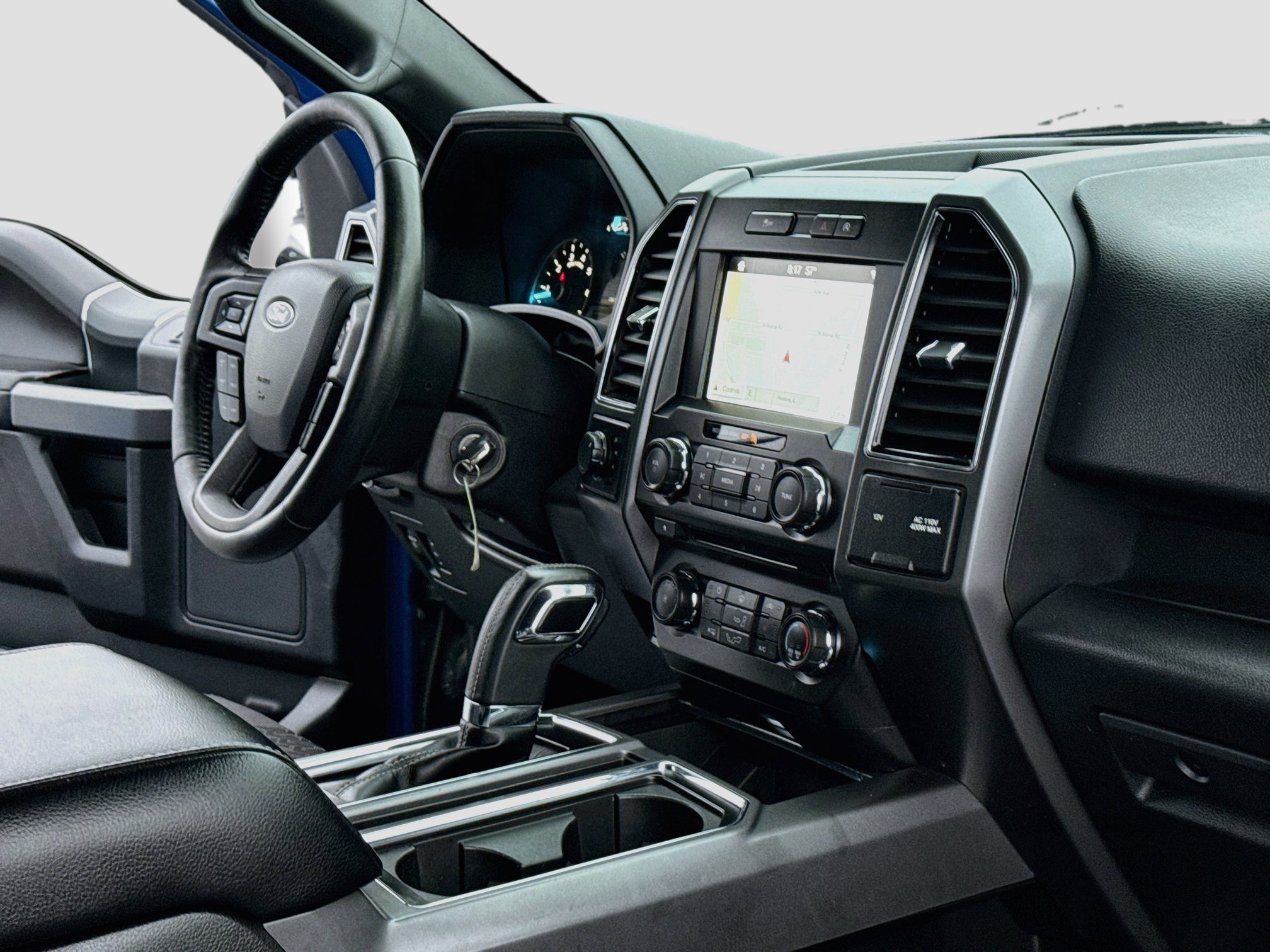 Used 2018 Ford F150 XLT w/ Equipment Group 302A Luxury AWD/4WD image 15