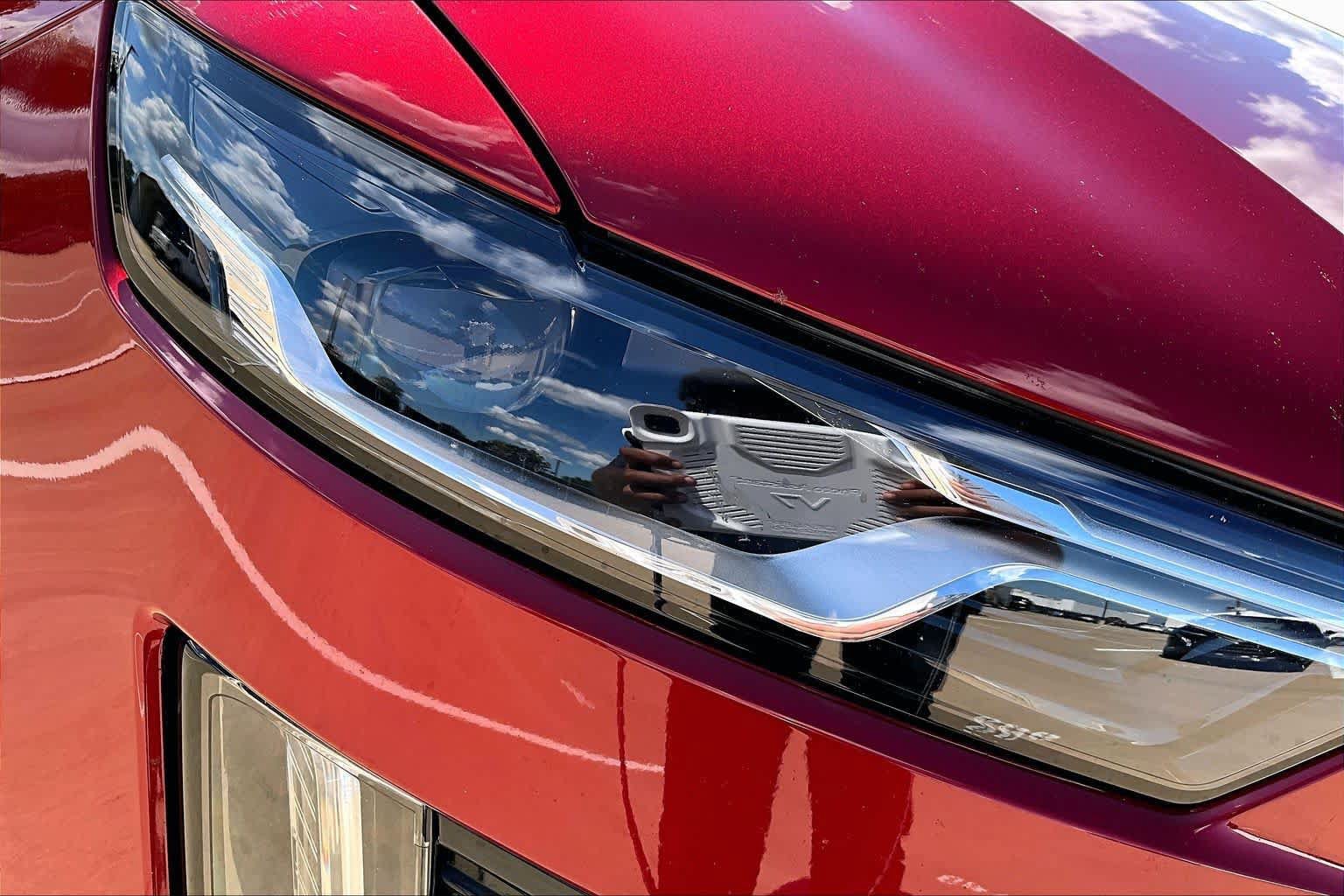 Used 2023 Cadillac XT6 Premium Luxury w/ Technology Package FWD image 28
