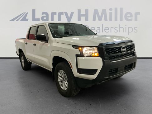 Used 2025 Nissan Frontier S image 7