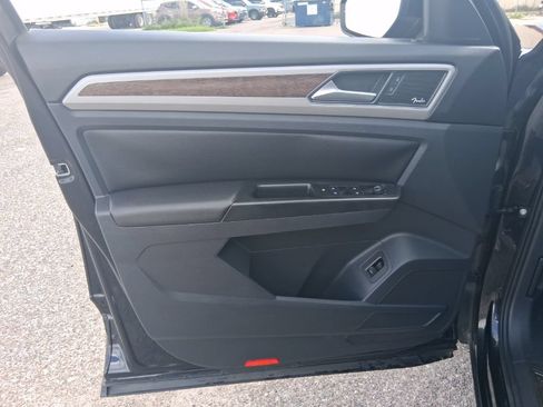 Used 2019 Volkswagen Atlas SEL Premium AWD/4WD image 12