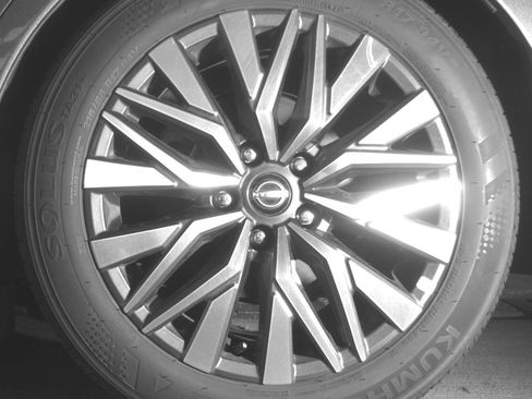 Used 2025 Nissan Altima 2.5 SV image 14