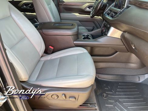 Used 2021 Chevrolet Tahoe Z71 w/ Z71 Off-Road Package image 18