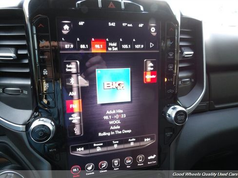 Used 2019 RAM 1500 Big Horn AWD/4WD image 15