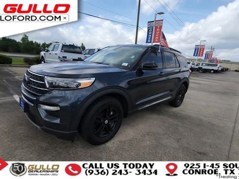 Certified 2023 Ford Explorer XLT w/ Equipment Group 202A image 4