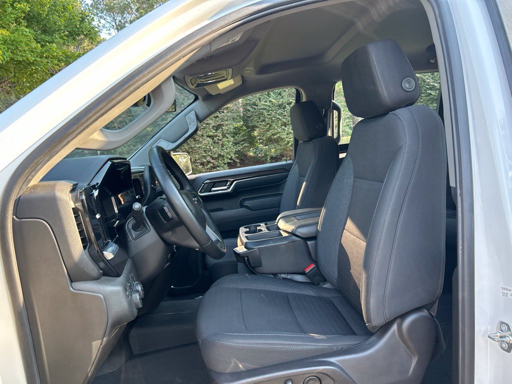 Used 2024 Chevrolet Silverado 1500 RST AWD/4WD image 41