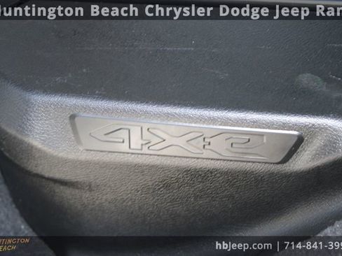 Used 2023 Jeep Wrangler Unlimited Rubicon 4xe w/ Steel Bumper Group image 46