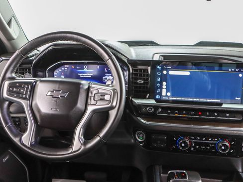 Used 2024 Chevrolet Silverado 1500 LT Trail Boss w/ LT Trail Boss Premium Package image 18