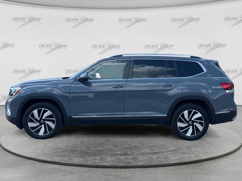 Certified 2026 Volkswagen Atlas SEL AWD/4WD image 4