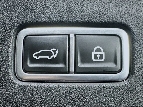 Used 2023 Kia Sorento EX w/ Panoramic Sunroof Package FWD image 31