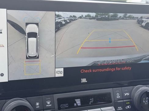 New 2026 Toyota Grand Highlander FWD image 14