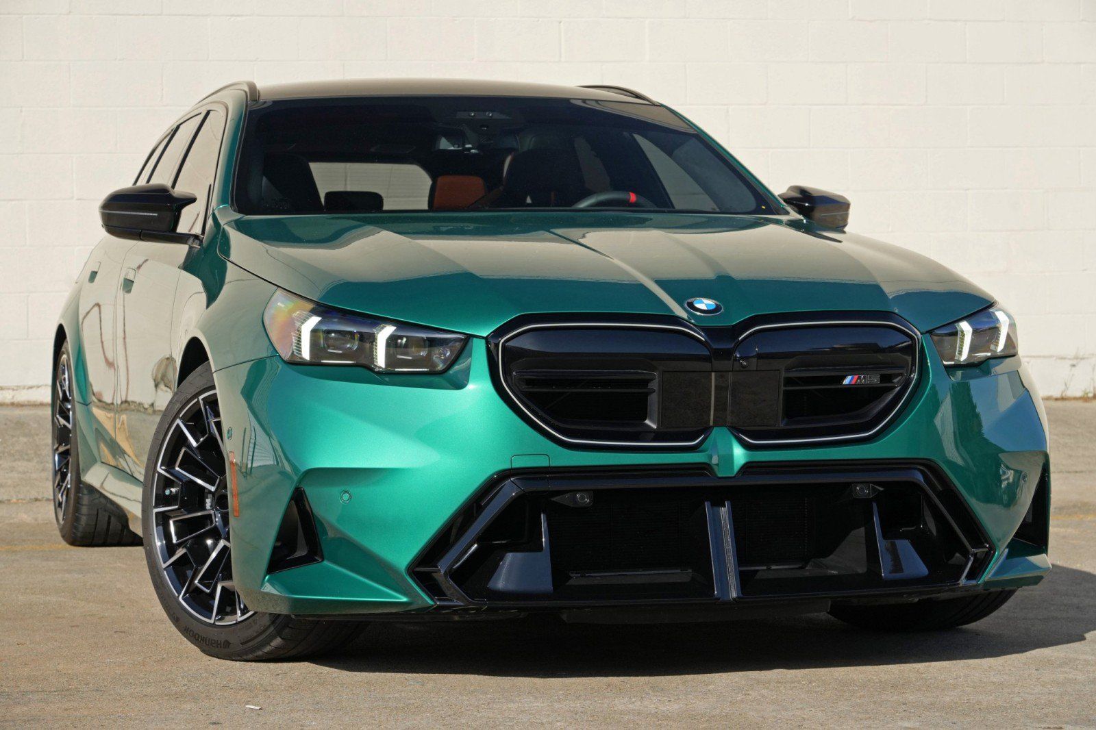 Used 2026 BMW M5 Touring w/ M Driver's Package AWD/4WD image 4