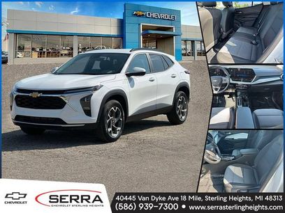 Used 2025 Chevrolet Trax LT w/ Driver Confidence Package