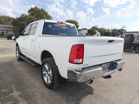 Used 2016 RAM 1500 Big Horn AWD/4WD image 11