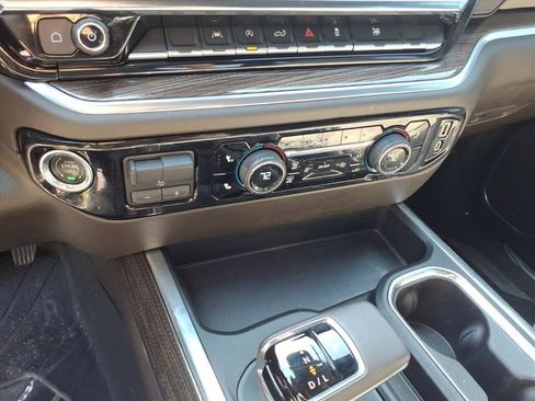 Used 2026 Chevrolet Silverado 1500 LT w/ Leather Package AWD/4WD image 31