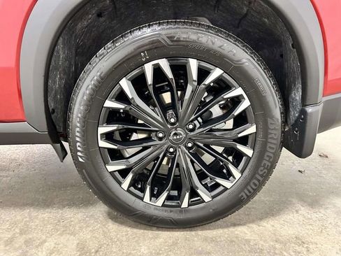 New 2026 Nissan Rogue SV FWD image 8