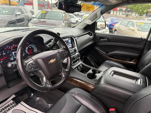 Used 2019 Chevrolet Tahoe LT AWD/4WD image 11