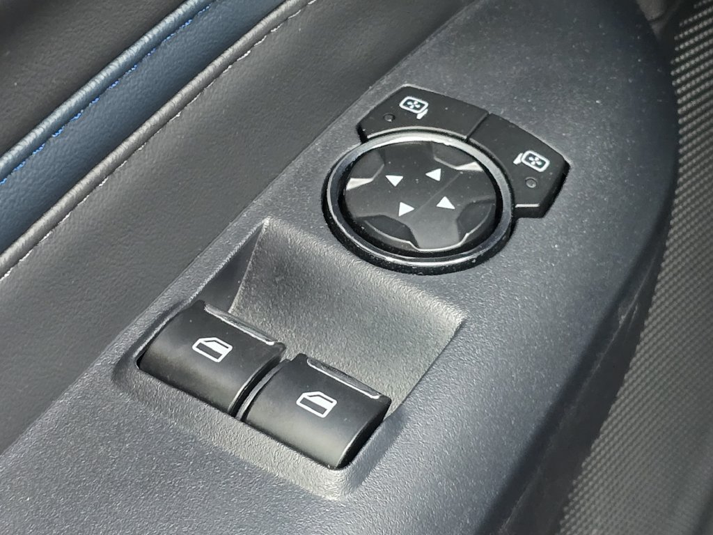 Used 2025 Ford Mustang GT Premium RWD image 27