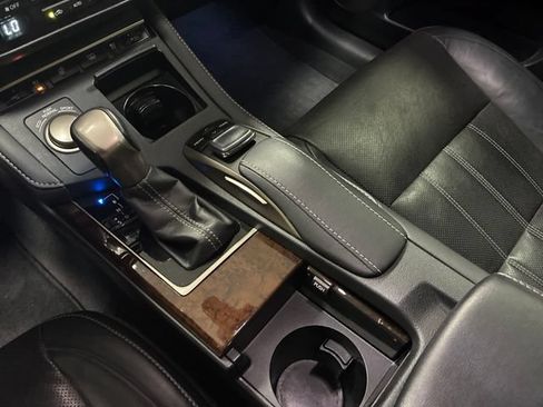 Used 2016 Lexus ES 350 FWD image 25