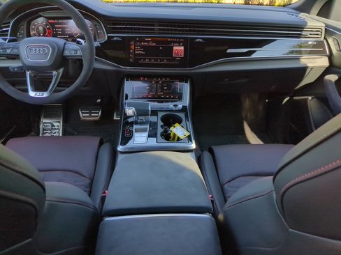 New 2026 Audi RS Q8 performance image 15