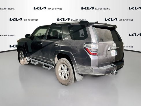 Used 2021 Toyota 4Runner SR5 w/ Wilderness Package (TMS) RWD image 5
