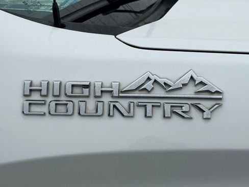 Certified 2020 Chevrolet Silverado 1500 High Country w/ Technology Package image 22