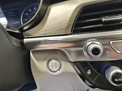 Used 2022 Kia Telluride EX w/ EX Premium Package AWD/4WD image 21