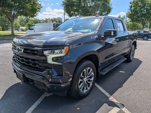 Used 2022 Chevrolet Silverado 1500 RST AWD/4WD image 4