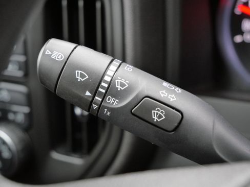 Used 2023 Chevrolet Silverado 1500 Custom image 29