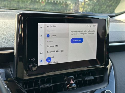 Used 2023 Toyota Corolla Cross LE image 31