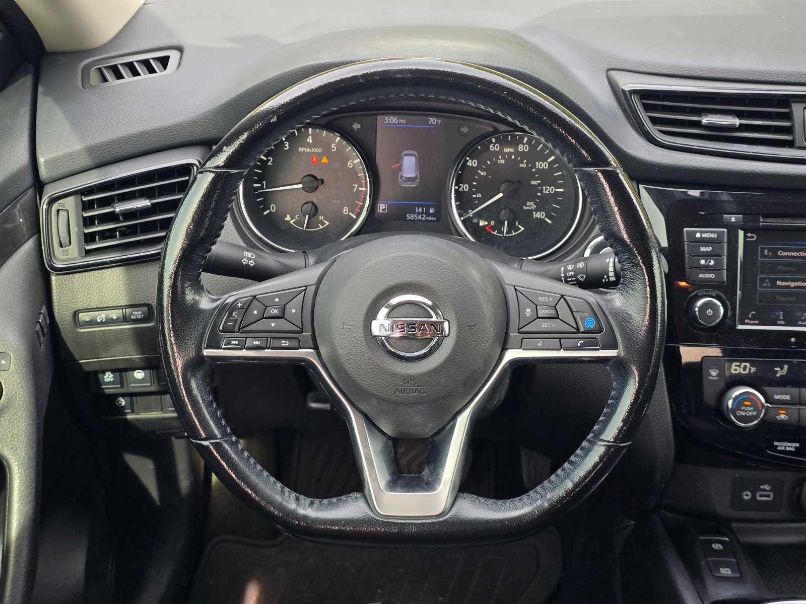 Used 2020 Nissan Rogue SV w/ Premium Package FWD image 15