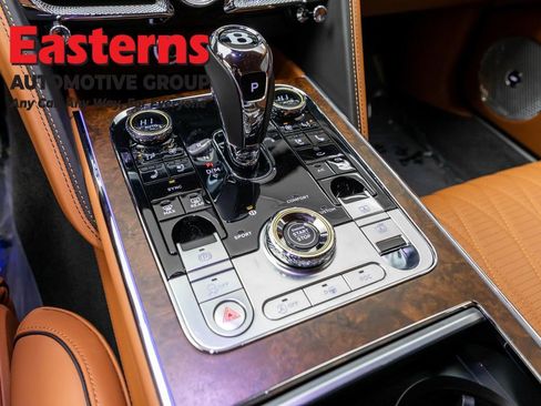 Used 2023 Bentley Flying Spur W12 AWD/4WD image 13