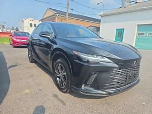 Used 2023 Lexus RX 350 Premium w/ Accessory Package AWD/4WD image 2