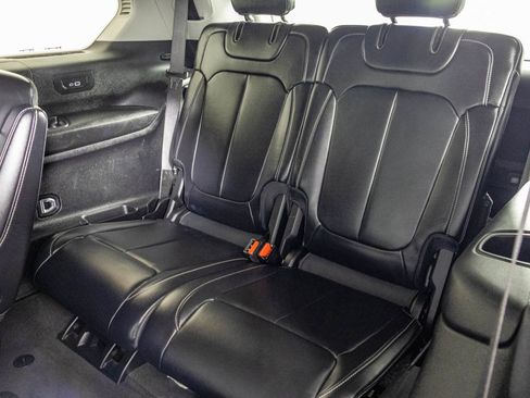 Used 2021 Jeep Grand Cherokee L Limited image 37