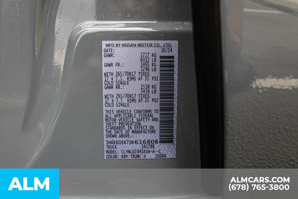 Used 2025 Nissan Frontier PRO-4X AWD/4WD image 41