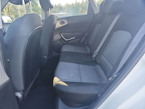 Used 2020 Kia Soul LX image 36