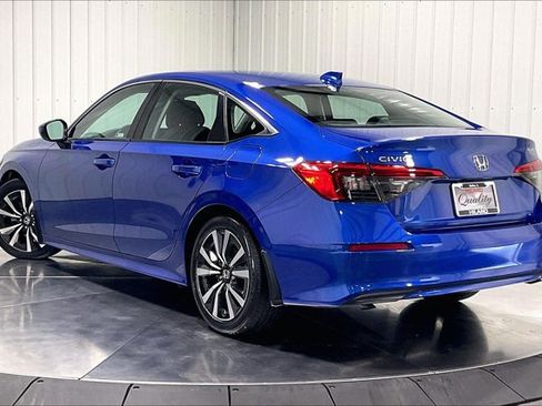 Used 2024 Honda Civic EX image 12
