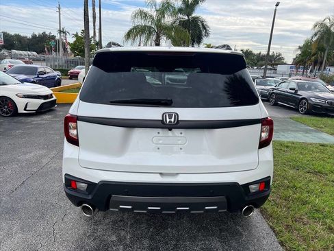 Used 2023 Honda Passport TrailSport image 6