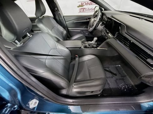 Certified 2025 Toyota Camry XSE FWD image 30