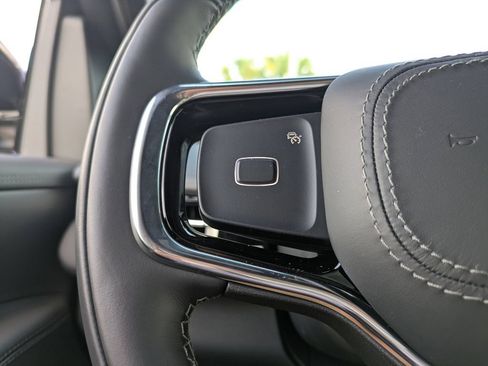 New 2026 Lincoln Navigator Reserve w/ Jet Appearance Package AWD/4WD image 34