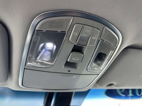 Used 2019 Hyundai Sonata Limited w/ Ultimate Package 04 FWD image 30