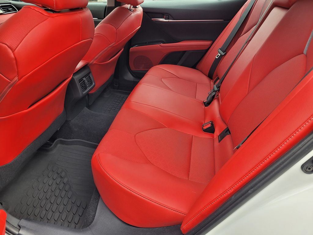 Used 2020 Toyota Camry XSE w/ Driver Assist Package FWD image 8