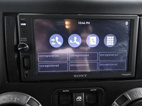 Used 2013 Jeep Wrangler Sport AWD/4WD image 23