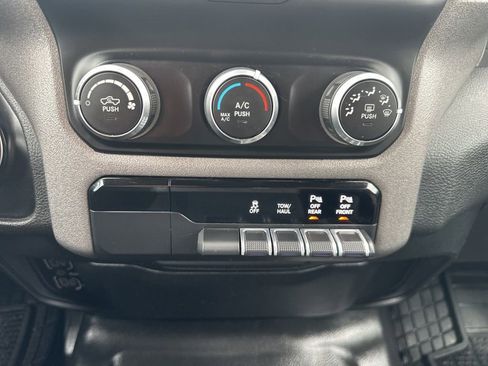 Used 2020 RAM 1500 Tradesman image 5