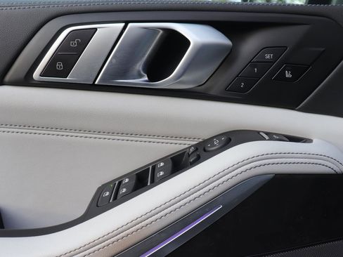 Certified 2024 BMW X5 xDrive40i w/ Premium Package image 26